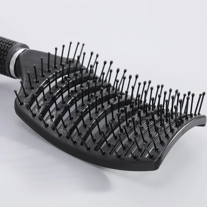 Curved Chic Comb