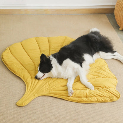 Comforting Leaf Shape Pet Cooling Mat