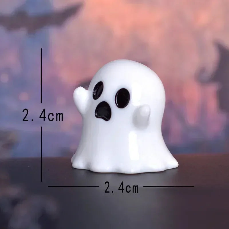 Mini Figurine Halloween Decorations