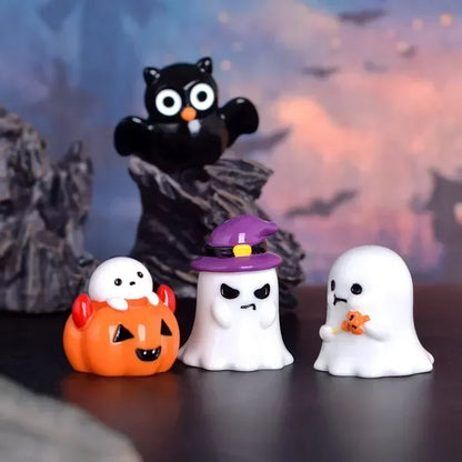 Mini Figurine Halloween Decorations