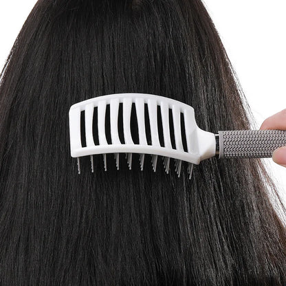 Curved Chic Comb